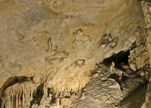 Franco-Cantabrian civilization. Cave paintings from the cave of Santimamiñe. Kortezubi (Biscay, Western Basque Country, Spain)